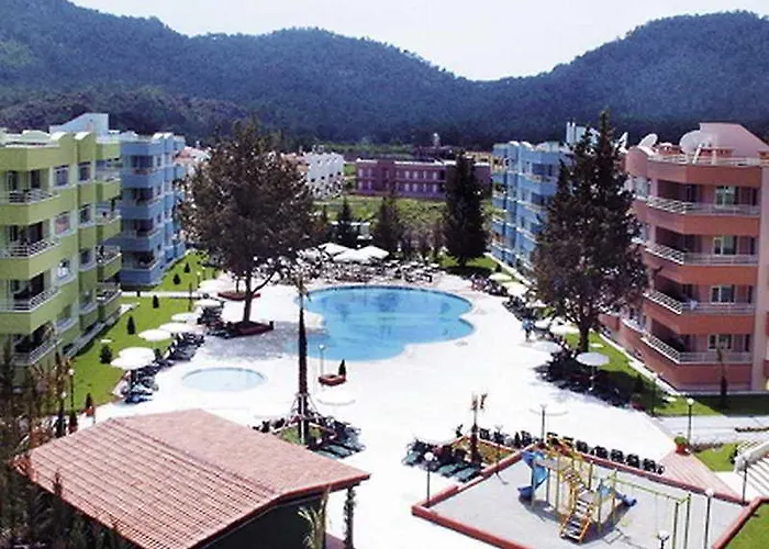 Turkiz Apart 5*